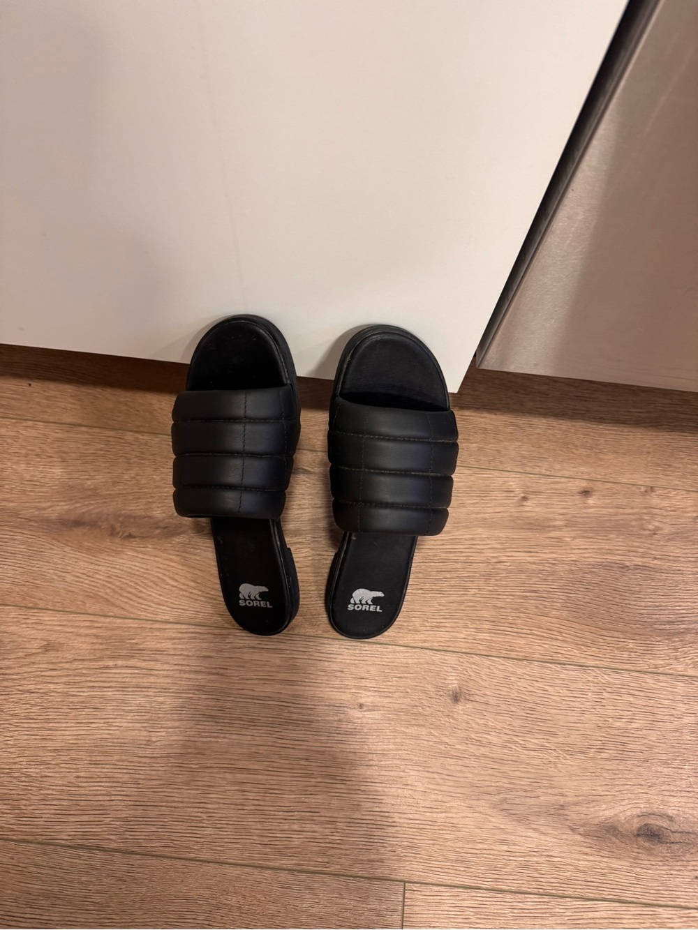 Sorel Black Quilted Slide Sandals